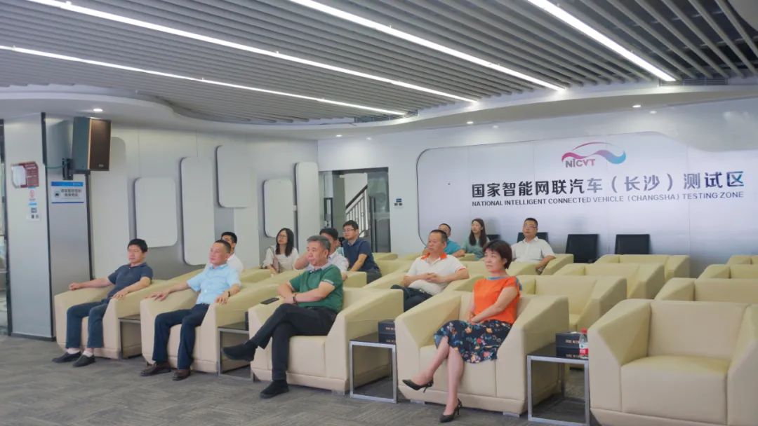 湖南省測繪地理信息學(xué)會開展黨史學(xué)習(xí)教育專題現(xiàn)場教學(xué)活動